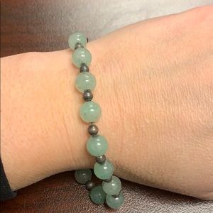 Jade beaded bracelet
